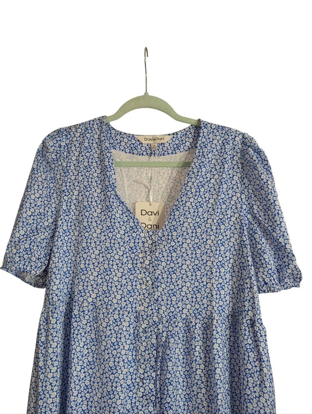 Davi & Dani Blue Floral Tiered Babydoll Dress NWT Women's Medium - Picture 3 of 10